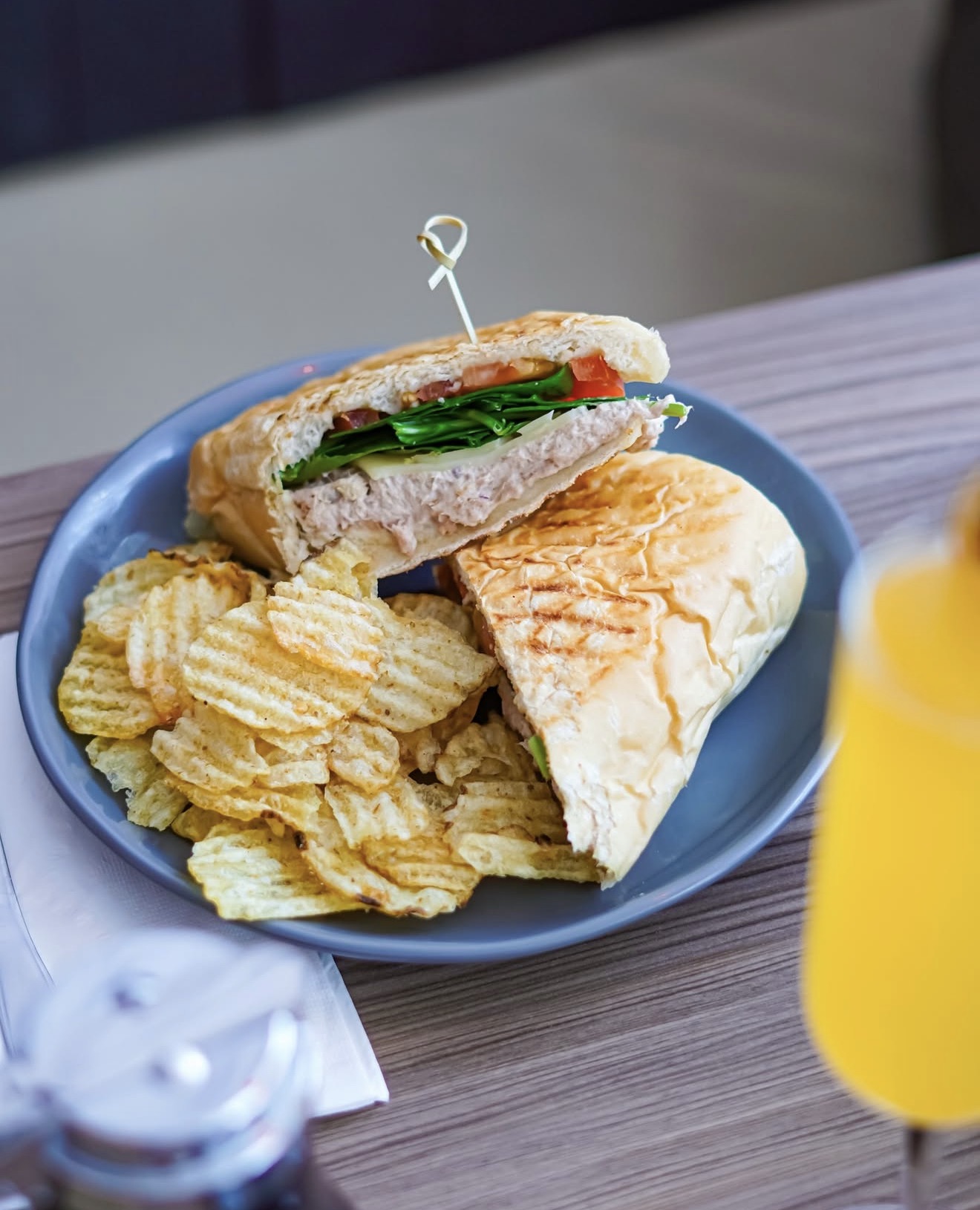 Sandwich De Atún/Tuna Sandwich